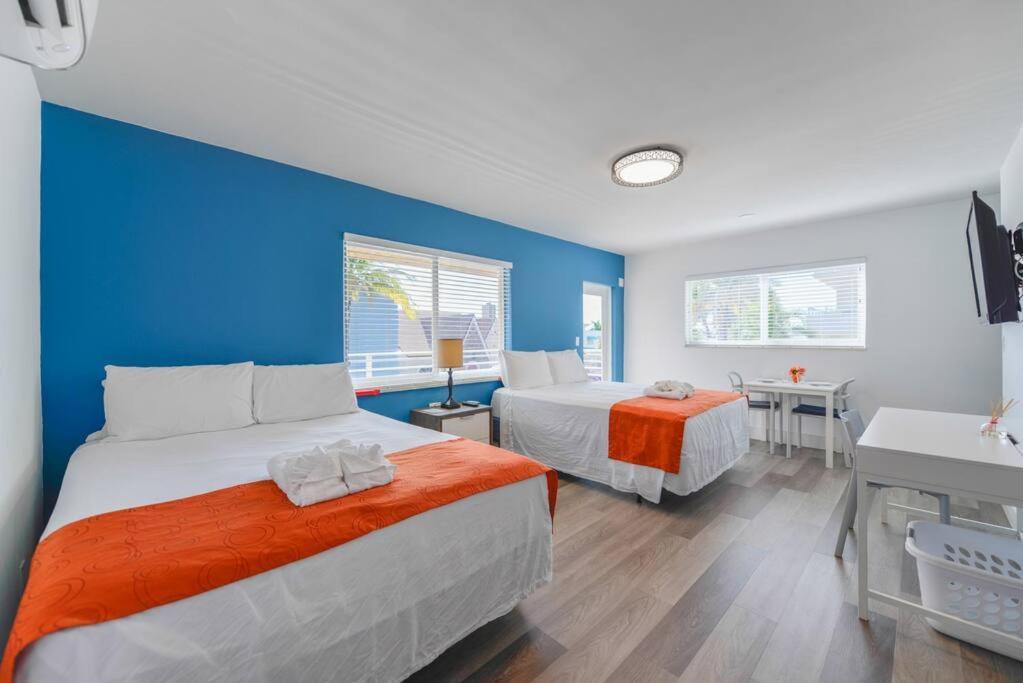 Family Friendly Beach Escape With Pool And Parking - M41 Голливуд Экстерьер фото